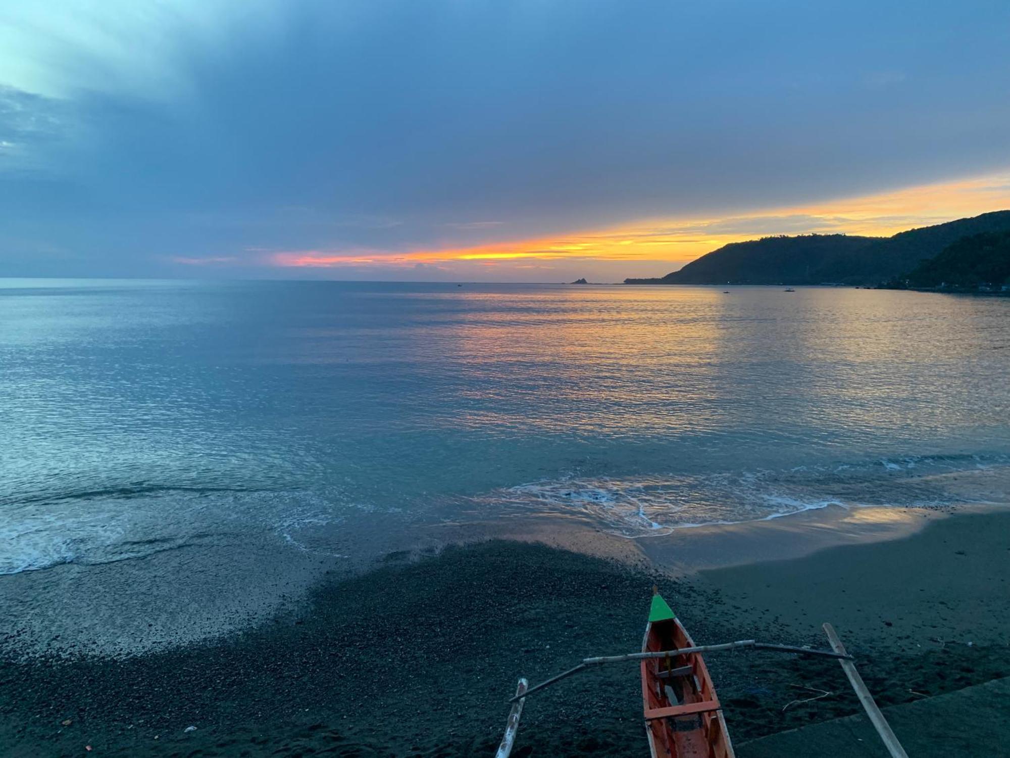Old Parola Seaside Inn Baler Ngoại thất bức ảnh